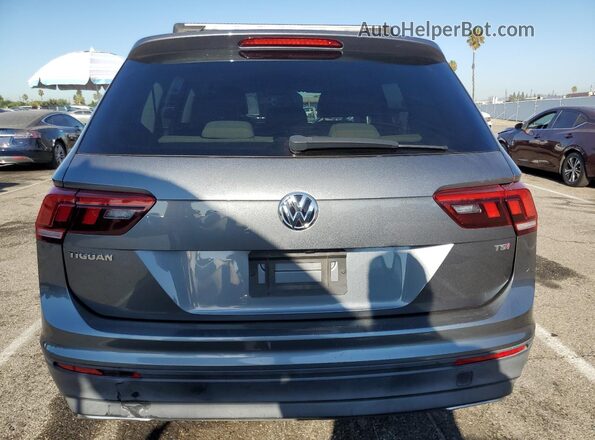 3VV1B7AX1JM031843 2018 VOLKSWAGEN TIGUAN Gray 
