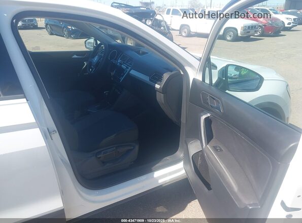 3VV1B7AX5LM091790 2020 VOLKSWAGEN TIGUAN White Front interior view