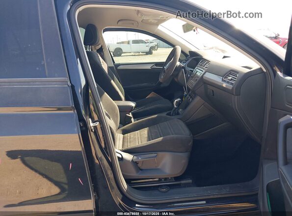 3VV1B7AX5NM111653 2022 VOLKSWAGEN TIGUAN Black Vista interior delantera