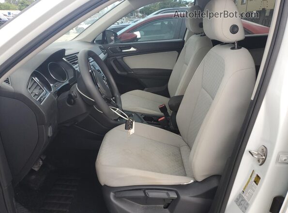 3VV1B7AX8JM036814 2018 VOLKSWAGEN TIGUAN White 
