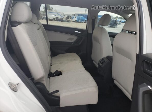 3VV1B7AX8JM036814 2018 VOLKSWAGEN TIGUAN White 