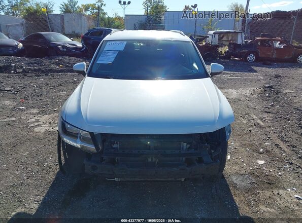 3VV2B7AX1LM092505 2020 VOLKSWAGEN TIGUAN White Սալոնի հետևի տեսք