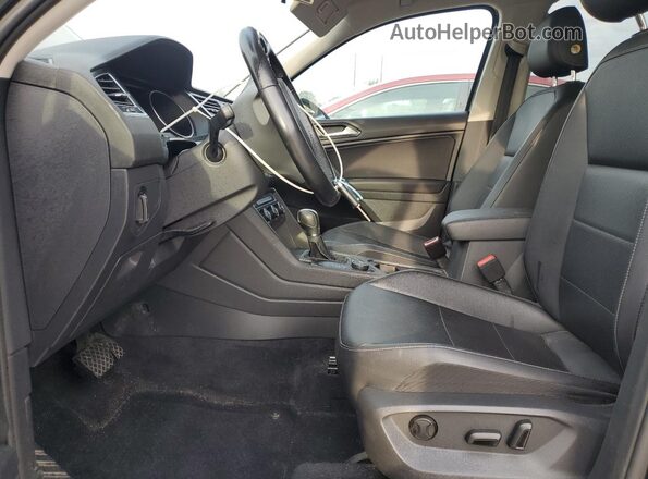 3VV2B7AX3JM075704 2018 VOLKSWAGEN TIGUAN Green 
