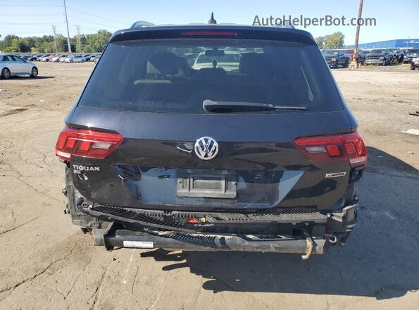 3VV2B7AX4LM136755 2020 VOLKSWAGEN TIGUAN Black Rear view