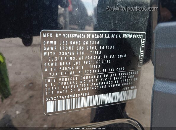 3VV2B7AX4NM102883 2022 VOLKSWAGEN TIGUAN Black Շարժիչի բաժամունքի տեսք