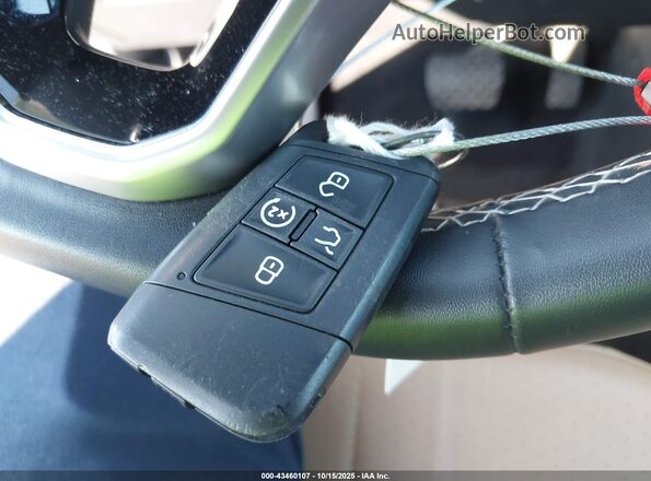 3VV2B7AX6NM005670 2022 VOLKSWAGEN TIGUAN Blue Widok deski rozdzielczej