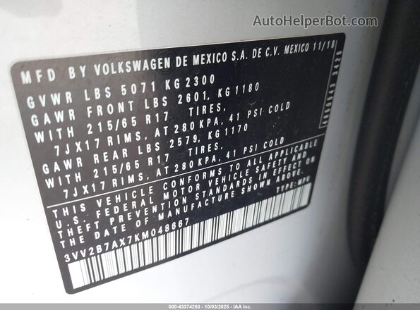 3VV2B7AX7KM048667 2019 VOLKSWAGEN TIGUAN White Engine compartment view