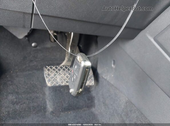 3VV2B7AX7KM048667 2019 VOLKSWAGEN TIGUAN White Dashboard view