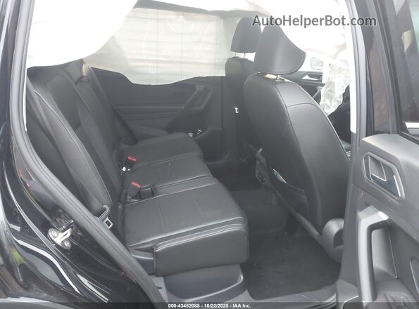 3VV2B7AX9LM118865 2020 VOLKSWAGEN TIGUAN Black Вид наклейки з VIN-кодом