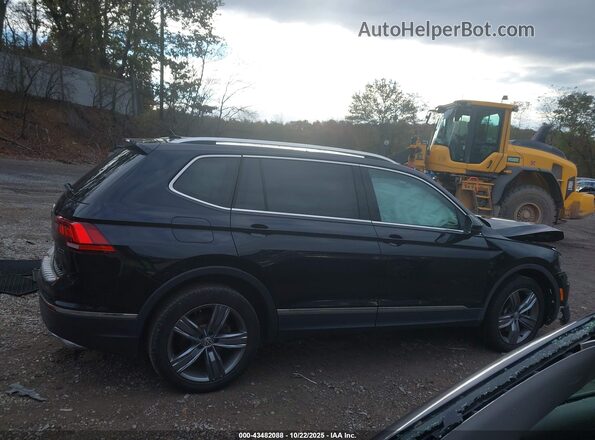 3VV2B7AX9LM118865 2020 VOLKSWAGEN TIGUAN Black Вид задньої частини салону