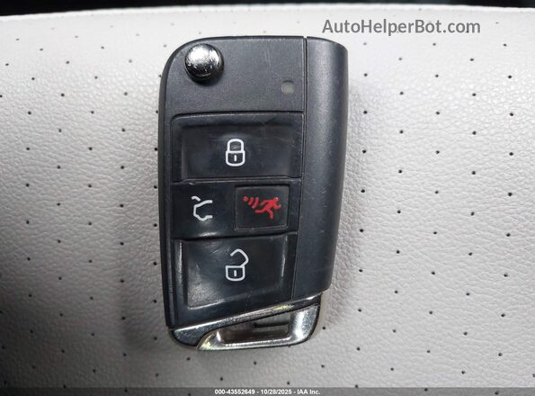 3VV2B7AX9LM145872 2020 VOLKSWAGEN TIGUAN White Առջևի վահանակի տեսք