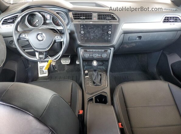 3VV3B7AX0MM153025 2021 VOLKSWAGEN TIGUAN Black 