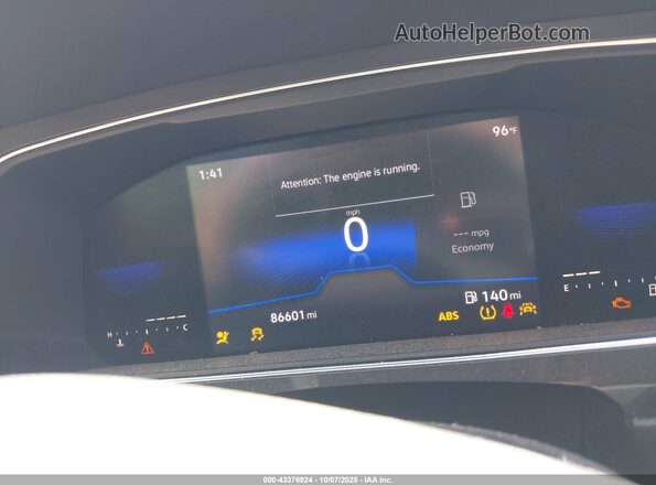 3VV3B7AX1NM041108 2022 VOLKSWAGEN TIGUAN Dark Blue Widok tylnych siedzeń