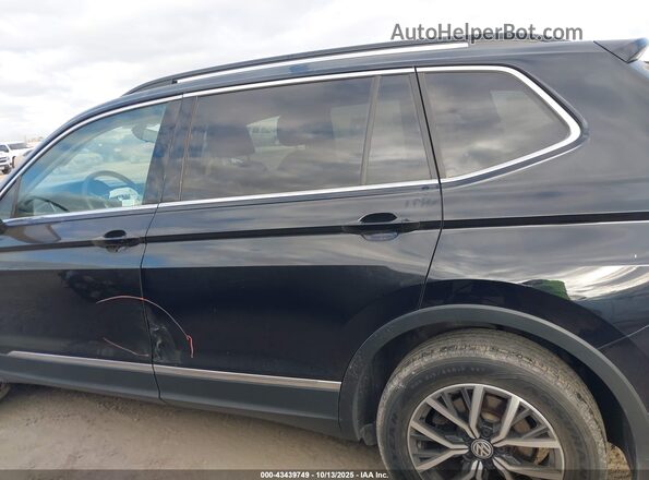 3VV3B7AX2MM073502 2021 VOLKSWAGEN TIGUAN Black Սալոնի 360 աստիճան տեսք