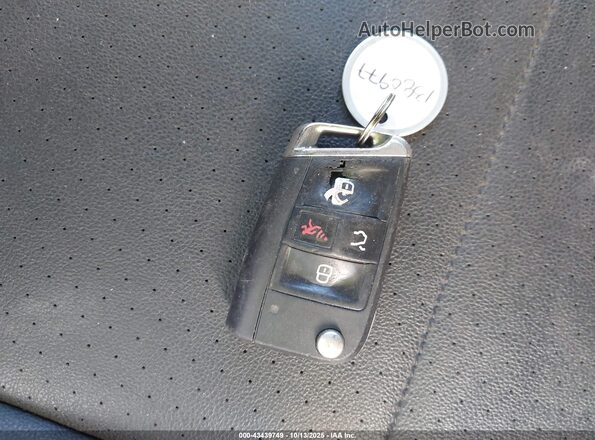 3VV3B7AX2MM073502 2021 VOLKSWAGEN TIGUAN Black Առջևի վահանակի տեսք