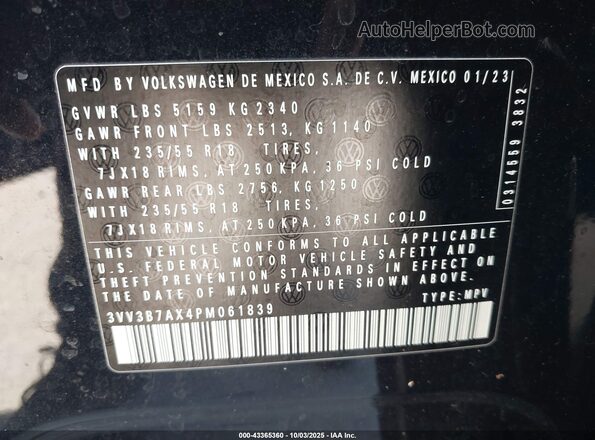 3VV3B7AX4PM061839 2023 VOLKSWAGEN TIGUAN Black Շարժիչի բաժամունքի տեսք