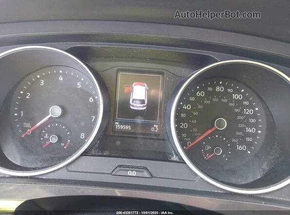 3VV3B7AX5LM114428 2020 VOLKSWAGEN TIGUAN Blue Widok tylnych siedzeń