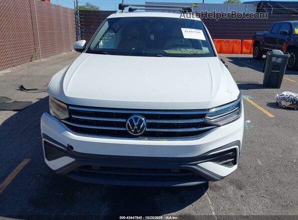 3VV3B7AX6NM105045 2022 VOLKSWAGEN TIGUAN White Widok zestawu wskaźników