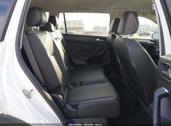 3VV3B7AX6RM062915 2024 VOLKSWAGEN TIGUAN White VIN კოდის სტიკერის ხედი