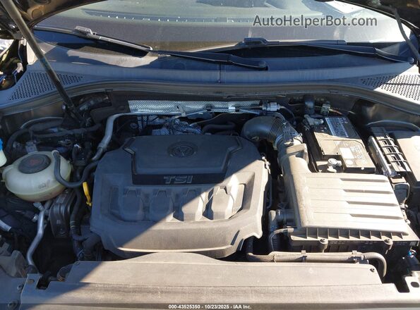 3VV3B7AX8LM081733 2020 VOLKSWAGEN TIGUAN Black უკანა ხედი