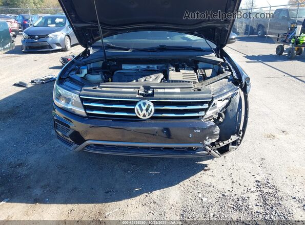 3VV3B7AX8LM081733 2020 VOLKSWAGEN TIGUAN Black 