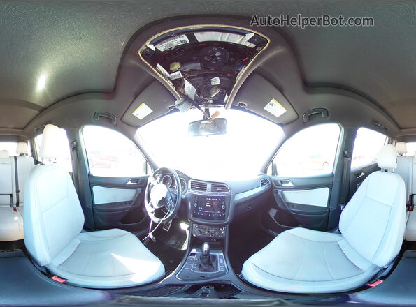 3VV3B7AX8LM130560 2020 VOLKSWAGEN TIGUAN Gray 360 interior view