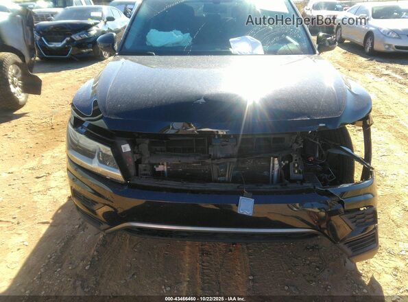 3VV3B7AX9JM121380 2018 VOLKSWAGEN TIGUAN Black 