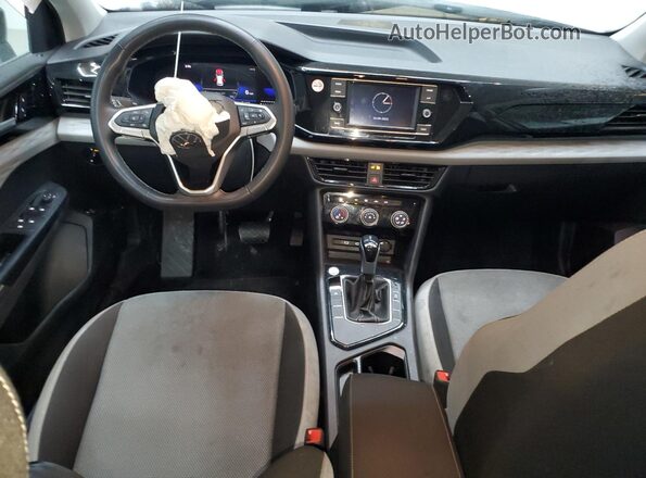 3VV5X7B28RM019240 2024 VOLKSWAGEN TAOS Белый Вид панели приборов