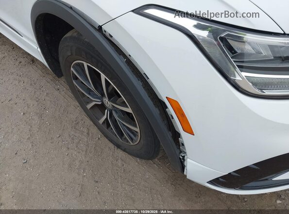 3VV8B7AX1NM173596 2022 VOLKSWAGEN TIGUAN White Դիմացի տեսք
