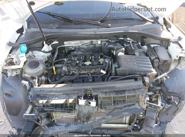 3VV8B7AX2NM026221 2022 VOLKSWAGEN TIGUAN White Vista trasera