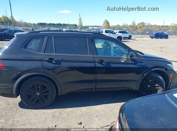 3VV8B7AX7NM003825 2022 VOLKSWAGEN TIGUAN Black უკანა სალონის ხედი