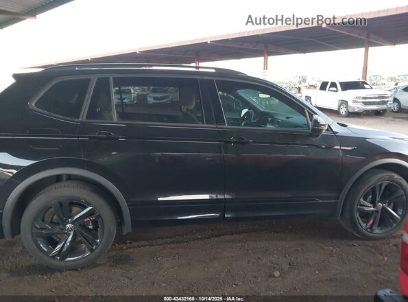 3VVCB7AX5RM104958 2024 VOLKSWAGEN TIGUAN Черный Вид задней части салона