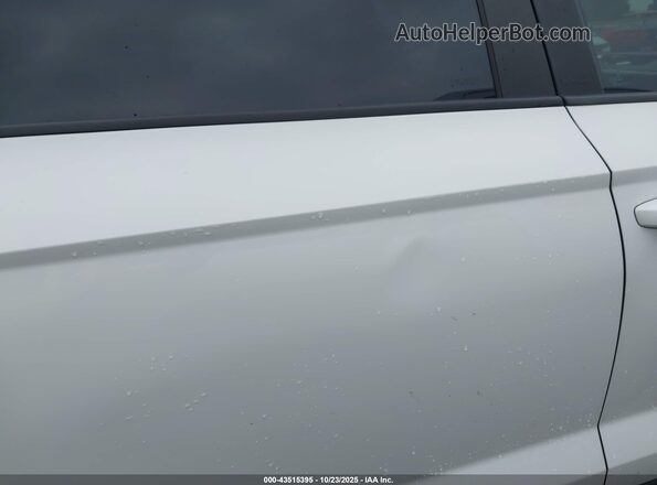 3VVCX7B29NM015263 2022 VOLKSWAGEN TAOS White 