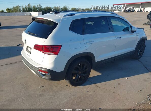 3VVEX7B27RM115232 2024 VOLKSWAGEN TAOS White Rear right