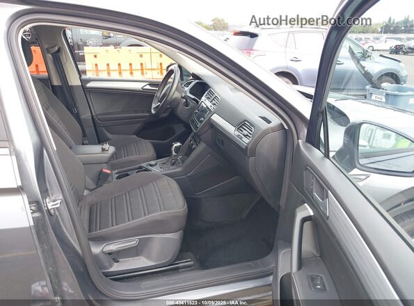3VVFB7AX2RM010209 2024 VOLKSWAGEN TIGUAN Gray Vista interior delantera