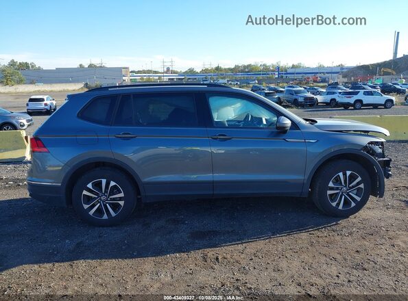 3VVFB7AX7RM143676 2024 VOLKSWAGEN TIGUAN Gray 360 interior view