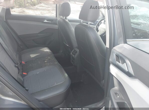 3VVLX7B29NM025582 2022 VOLKSWAGEN TAOS Gray Widok naklejki z numerem VIN