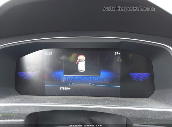 3VVMB7AXXRM061951 2024 VOLKSWAGEN TIGUAN Red Вид задніх сидінь