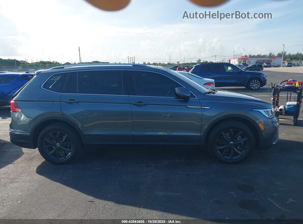 3VVNB7AX1RM148206 2024 VOLKSWAGEN TIGUAN Серый Вид задней части салона