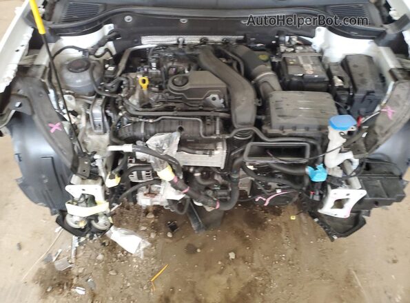 3VVUX7B29PM352958 2023 VOLKSWAGEN TAOS White Vista interior trasera