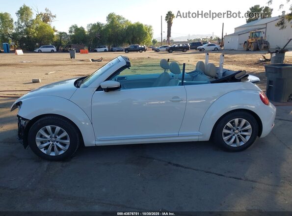 3VW5DAAT2KM505625 2019 VOLKSWAGEN BEETLE White 