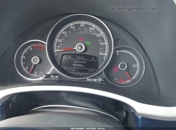 3VW5DAAT3JM517328 2018 VOLKSWAGEN BEETLE Blue Vista de los asientos traseros
