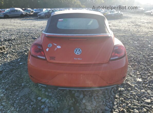 3VW5DAAT7JM501357 2018 VOLKSWAGEN BEETLE Red Հետևի տեսք