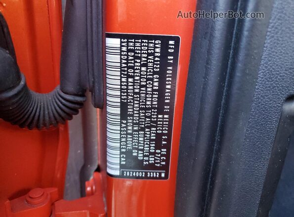 3VW5DAAT7JM501357 2018 VOLKSWAGEN BEETLE Red Շարժիչի բաժամունքի տեսք