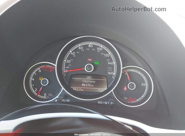 3VW5DAAT8KM502051 2019 VOLKSWAGEN BEETLE Orange 