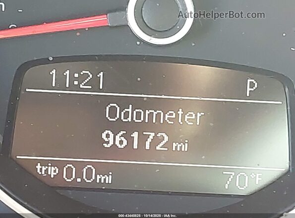 3VW5DAAT8KM502051 2019 VOLKSWAGEN BEETLE Orange 