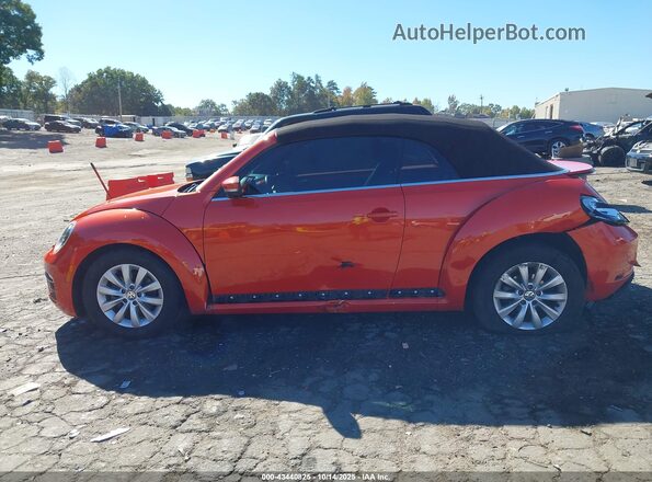 3VW5DAAT8KM502051 2019 VOLKSWAGEN BEETLE Orange 