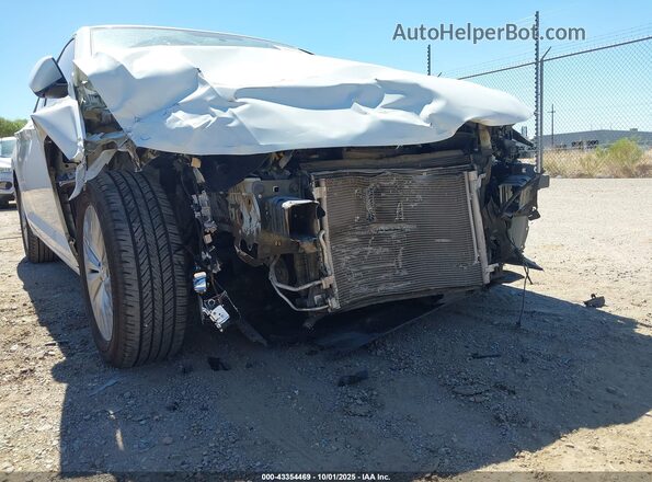 3VWC57BU7KM092213 2019 VOLKSWAGEN JETTA White Vista frontal
