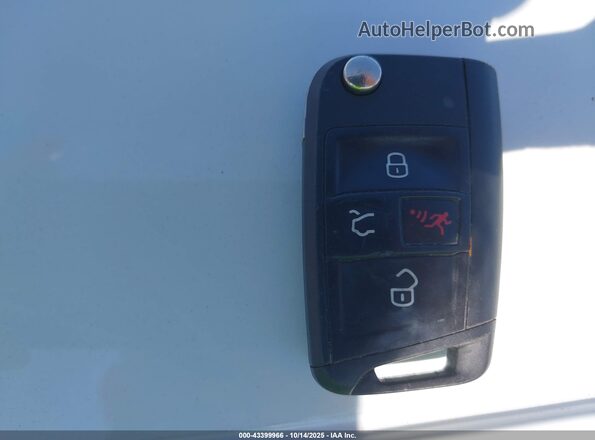 3VWCB7BU2LM038103 2020 VOLKSWAGEN JETTA White Vista del salpicadero