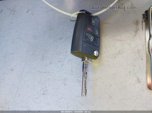 3VWCB7BU3LM055475 2020 VOLKSWAGEN JETTA Серебряный Вид панели приборов